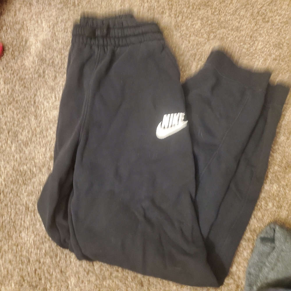 Nike joggers